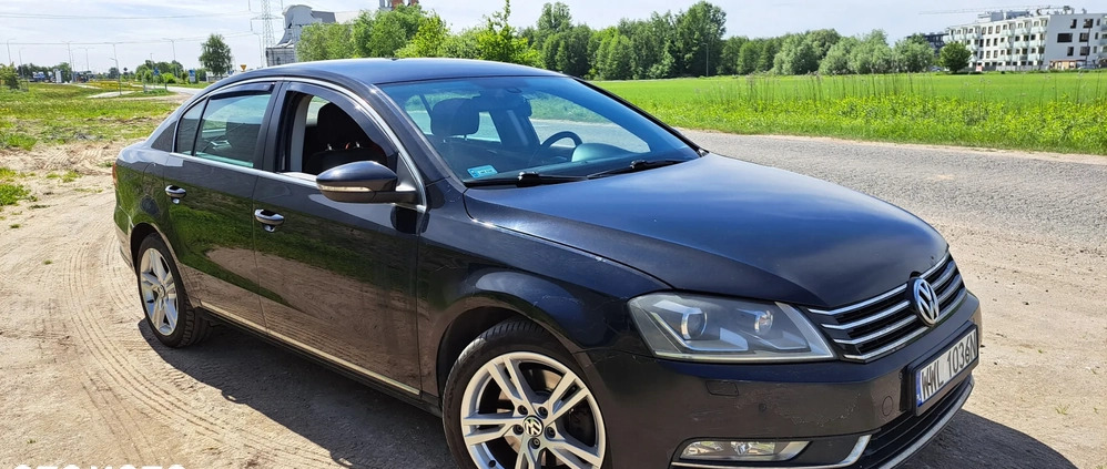 Volkswagen Passat cena 27500 przebieg: 208000, rok produkcji 2012 z Strzelce Opolskie małe 497